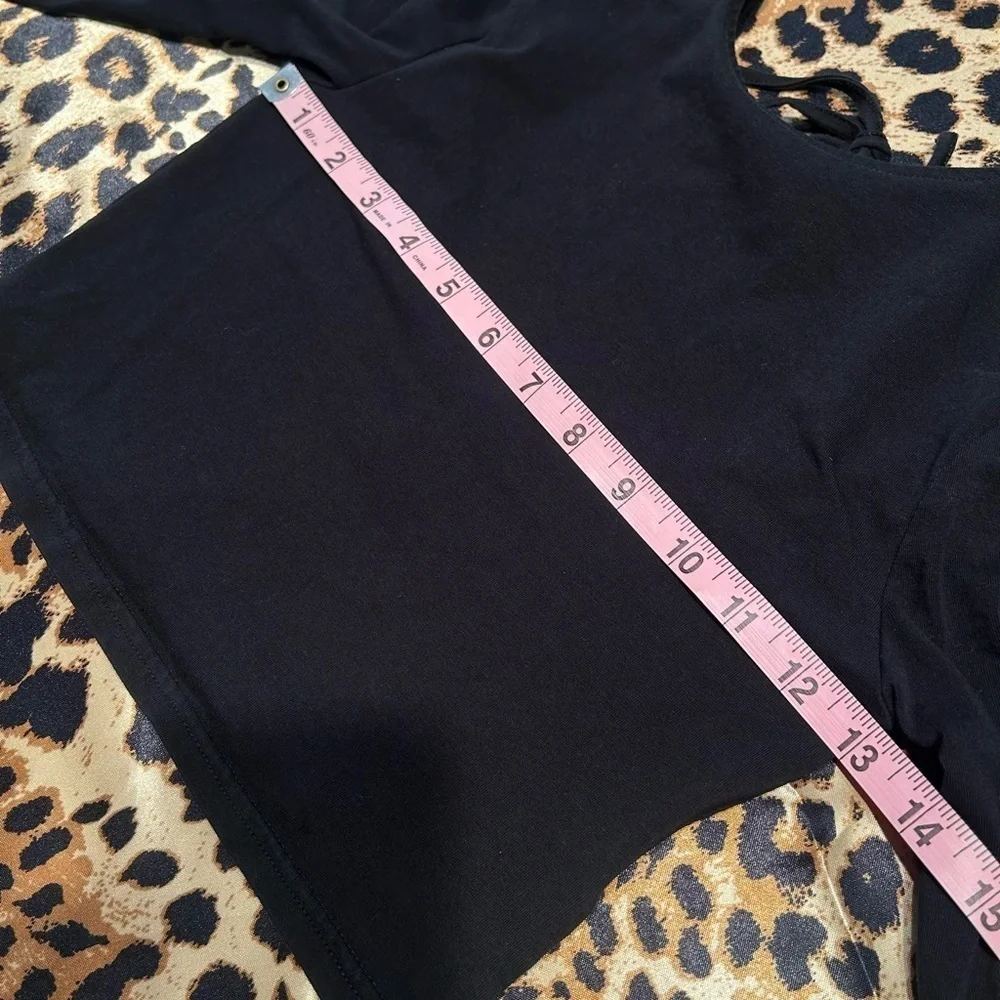 H&M Black Long Sleeve Tie Back Crop Top